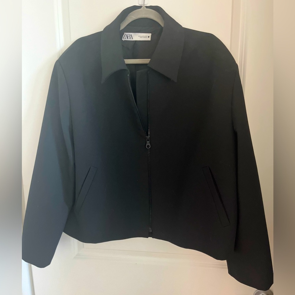 Black xl Zara swing jacket with zipper